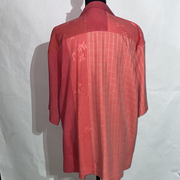Tommy Bahama Short Sleeve Shirt - Picture 3 of 5